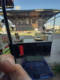 عربانة لبلبي او عصائر الطول مترين ونص وبيها شمسيه تلث فتحات وطباخين اس...