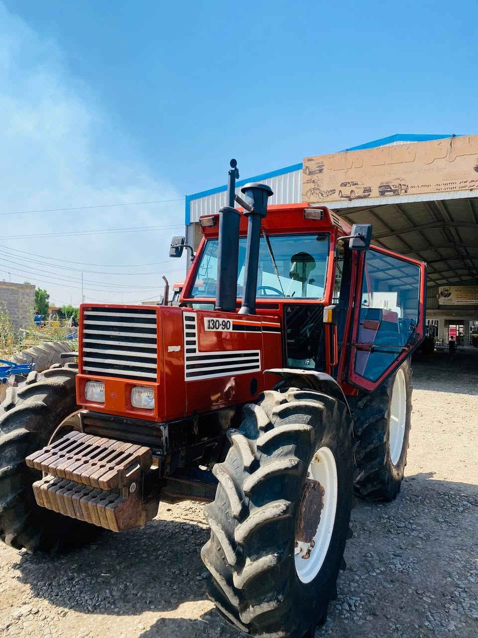 السلام عليكم مكينه للبيع حجم 130فول مواصفات تكمه عريضه منيفيس كير بل صفحه تبريد المكان واسط ازبيديه رقم ***********
