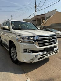 لاندكروز GXR • ٢٠١٧ • رقم بغداد