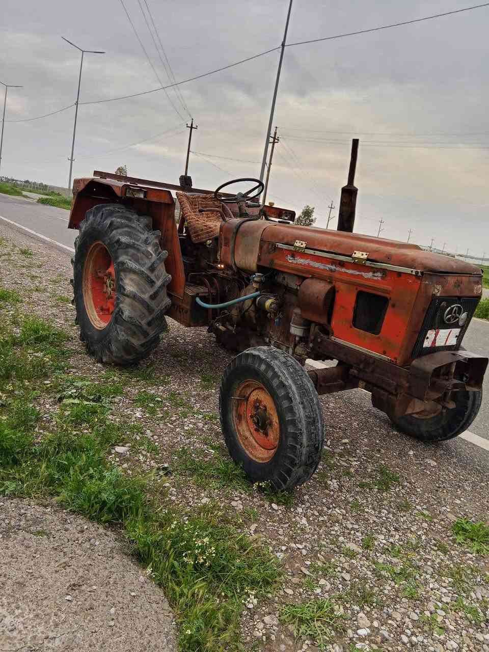 السلام عليكم مكينه عنتر للبيع موديل 88للستفسار اتصل على الرقم 077
*********** مكلف بل النشر
