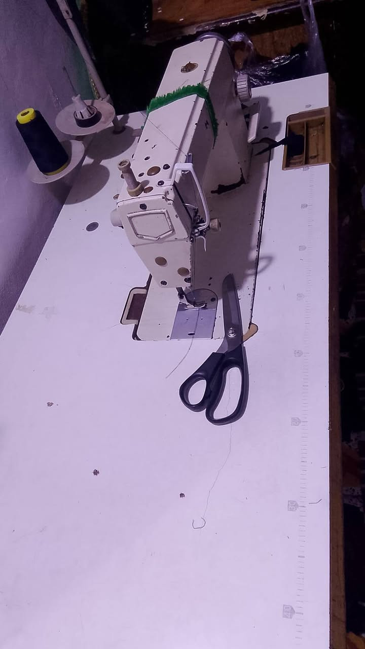 السلام عليكم اخوان مكينه رجالي للبيع نضافه فول 90% شغاله شرط الفحص المكان ميسان الميمونه للستفسار اكثر الاتصال ع الرقم *********** 
 او علق واني ادخلك خاص وتحياتي للجميع 🫡
