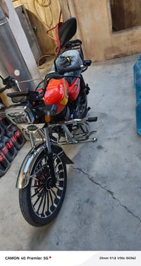 سيفان سولنك باب اول محرك 200 ضاغطه وزنجيل  بدون رجه  ماشي 1300 كيلوا  ...