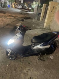 دراجه سكنس فحل دراجه جديده نازله قبل ٥اشهر نظيفه بيه اوراق اصوليه نظيف...