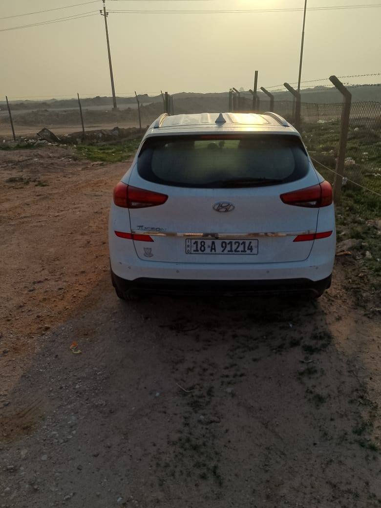 السلام عليكم 
توسان خليجي
موديل ٢٠٢٠

ماشيه ١٠٥

مواصفاته /

بصمة تشغيل

بصمة ابواب

٣ انضمة قيادة

 كرسي سائق كهرباء

شاشه أبل كار بلي البلادية مال كاصد

شاحن واير ليس

٢ لدات امامية 

ثلاجه بلجكمجه

محرك ٢٠٠٠ دوش

اي بي اس

فول تحكم ستيرن

حاجب نهاري

كشافات زينون

الدشبول والغرفه الداخلية كله فايبر كاربوني

حساس امامي

حساس خلفي

كاميرا خلفية دوارة

مري شفط ويا القفل

سايد بريك بلرجل 

نضام ترحيب

ويل ١٨

مخرج Aux 

مخرج usb

لد امامي 

لد خلفي

مثبت سرعة

اشاير بلمري

يدات نيكل 

قطعتين تبريد
السعر  202 وبيه مجال 
للاستفسار الاتصال او واتساب

***********
