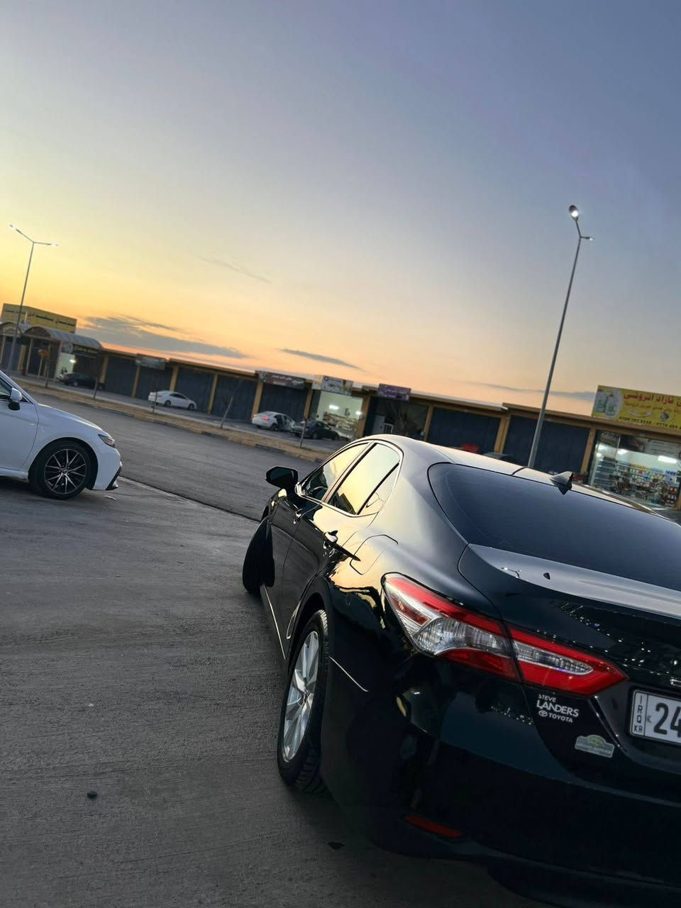 کوردی /لو فروشتن تویوتا کامری رەنگی رەش مواسفات Leرقم دهوک جدید بی سبغ و لیدان کیر ومکینە نە کراوەتەوە لە سەر وەزعی شریکە سیارە دینار مسرف تیدایە نینە تحویل و غرامە شرت  شوین به رده ره ش رقم تلفون موجود واتس اب و فایبر  ***********
سعر بلاش180مجال
عربی/ لبیع تویوتا كامری لون اسود مواصفاتLe رقم دهوك مصطره بدون صبغ و ضربه یعنی كلین كیر مكینه مامفتوح سیاره عله وضع شریكه دینار مابی مصرف شرت تحویل و غرامه مكان قضاء بردرش  رقم تلفون موجود واتس اب و فایبر ***********
سعر 180مجال
