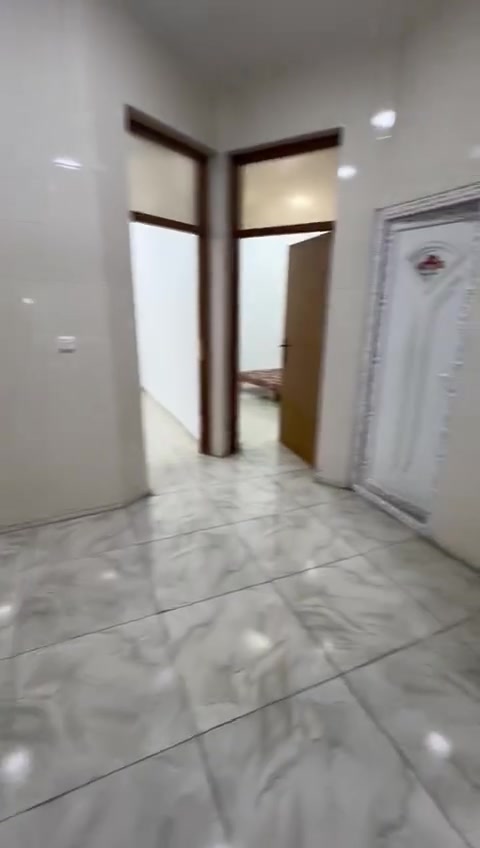 للايجار القاهرة بظهر تانكي المي مشتمل طابق ارضي معزول يحتوي على طرمة وصالة ومطبخ وخدمات وغرفتين نوم
للايجار القاهرة بظهر تانكي المي مشتمل طابق ارضي معزول يحتوي على طرمة وصالة ومطبخ وخدمات وغرفتين نوم 
للاستفسار اكثر ***********
***********
اي شخص عندة مشتمل او شقة او بيت يريد يعرضة يمنه بالمكتب احنة بالخدمة
