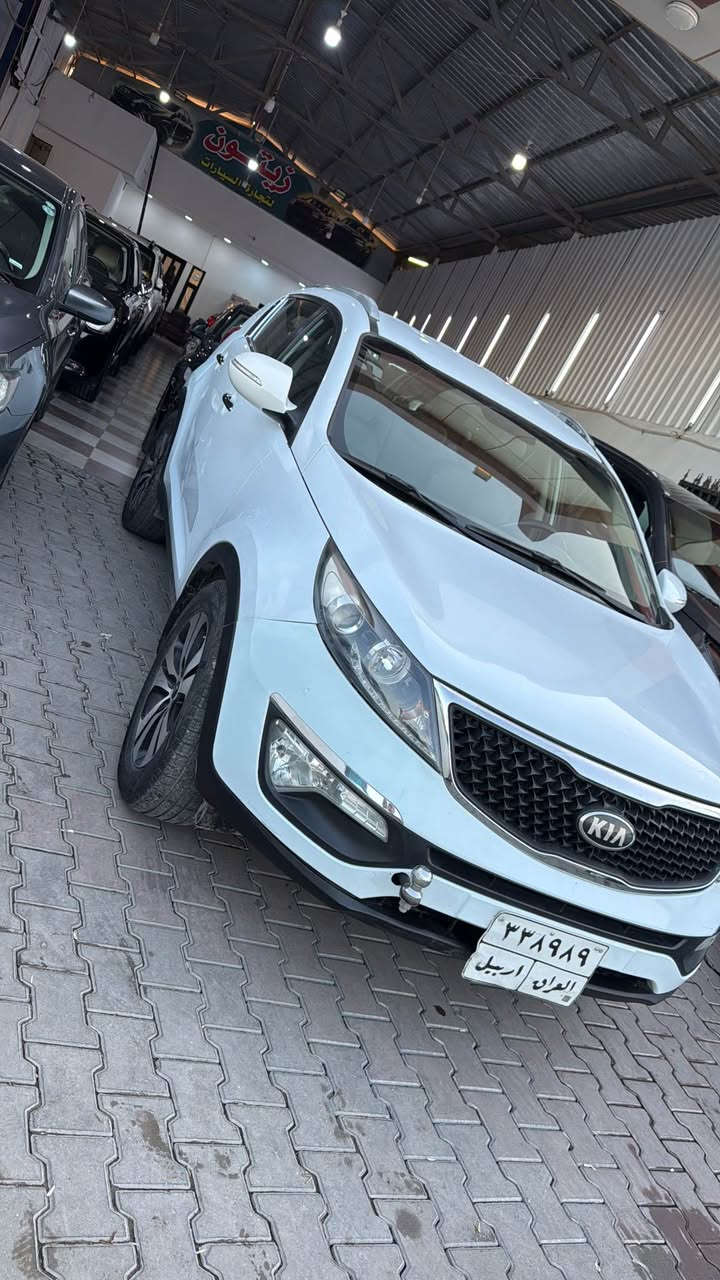 سبورتج للبيع موديل 2014
خليجي ماشية 166كم
بيها جاملغ خلفي صبغ
وبيها مكانين تعديل بارد شبر
سياره حلوه وجديدة
بيع او نراوسه بارقام شمالية فقط
*********** كركوك, العراق
