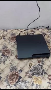 بلاي ستيشن ٣ • ٢٥٦ جيجا • ٣ يدات