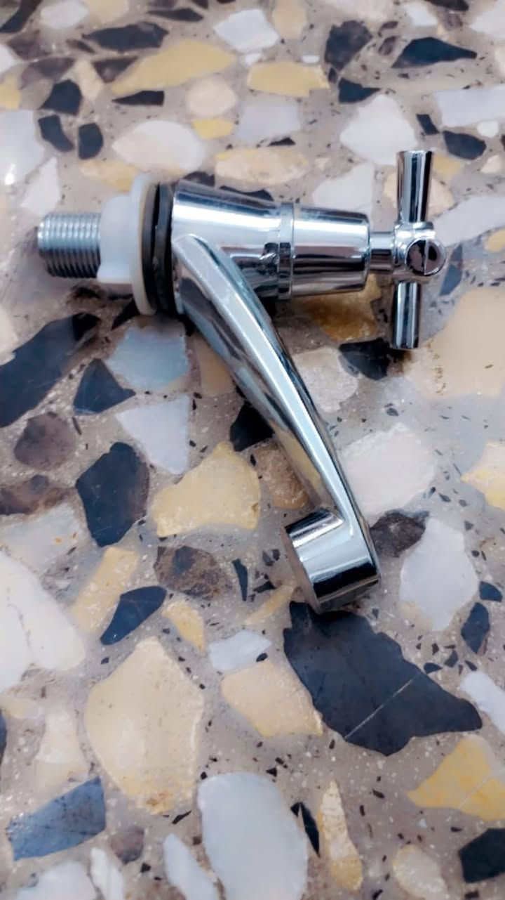 السلام عليكم عندي الغراض انشائيه جدد القطعه ع الف واذا كميه ابيعلك بسعر مناسب سبب للبيع تصفيه محل


**إذا كنت صاحب هذا الإعلان وتريد حذفه لأي سبب، رجاءا أرسل رسالة إلى الدعم الفني**