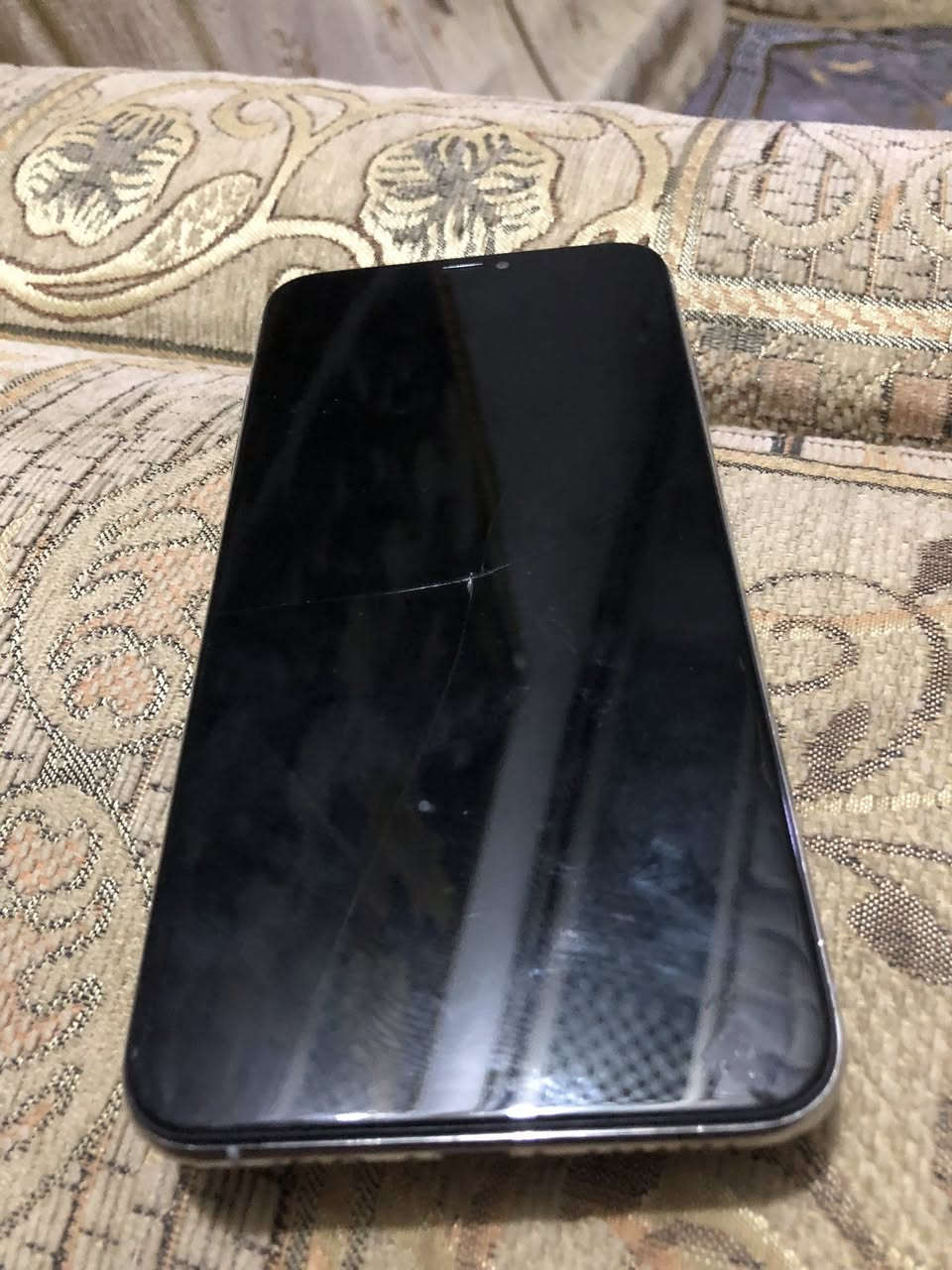 السلام عليكم اكس ماكس للبيع بي فطر بالشاشه والضهر ذاكرته ٦٤ وبطاريته ٧٥  فيس تايم شغال قيم واخذ


**إذا كنت صاحب هذا الإعلان وتريد حذفه لأي سبب، رجاءا أرسل رسالة إلى الدعم الفني**
