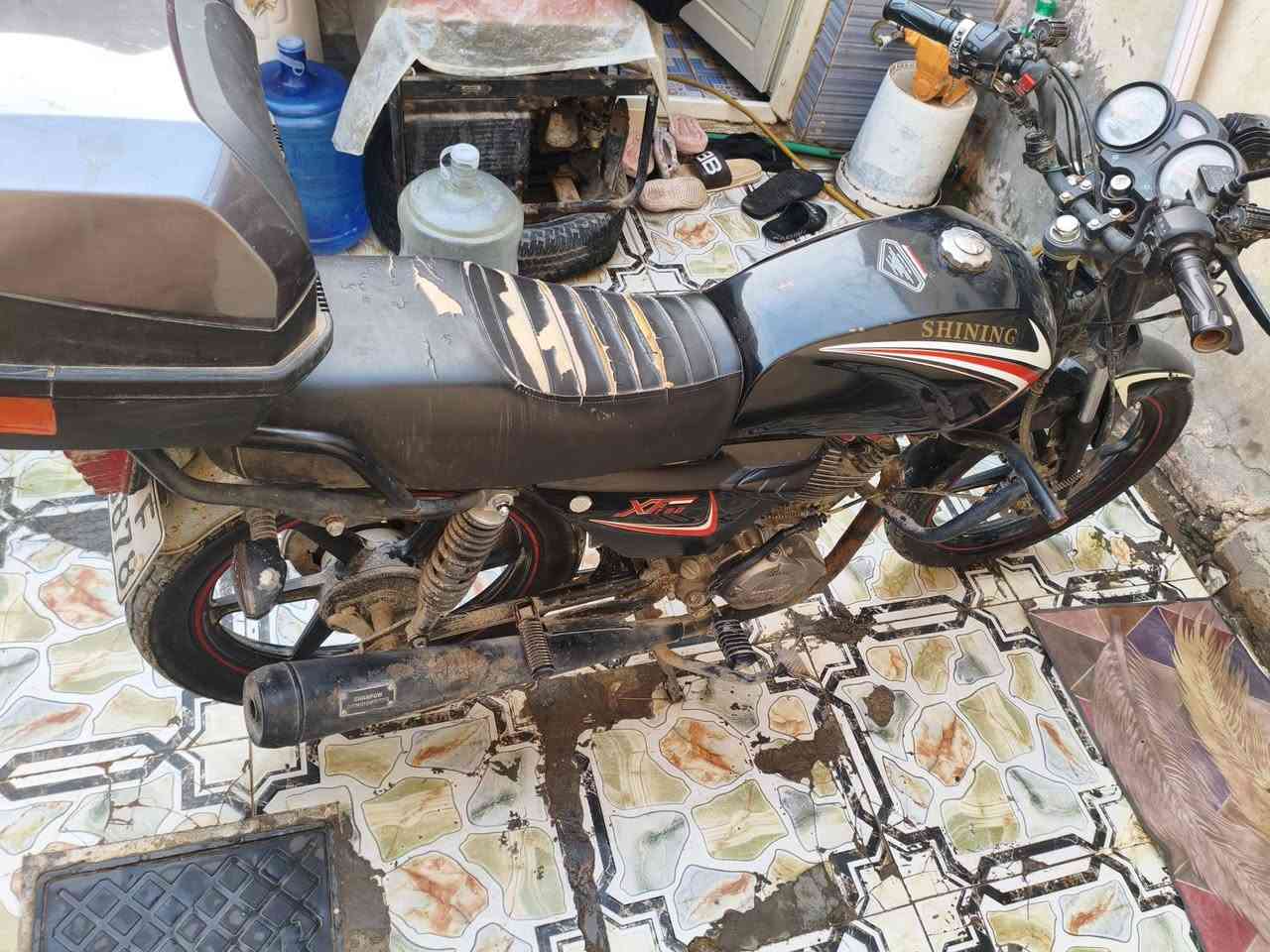 سلام عليكم دراجه شاينك موديل 2023 رقم مكاني ديوانيه مركز البيع ما مفتوح  متوازي قيم ما يرضه الله شراي  يتصل ***********
