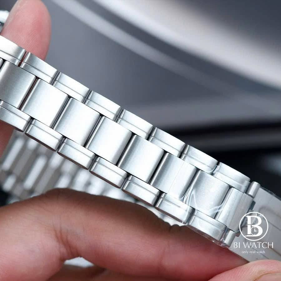 بسمِ الله ، والصَّلاة والسَّلامِ عَلَىٰ رَسُولِ اللهِ  ﷺ.🌿
#مــزاااااد
ساعة #كَاسيو الأصلية ✅
ساعة كاسيو كلاسيك
MTP-V005D-7B للرجال
، بطارية العمر التقريبي لها 3 سنوات 😍

#يبدأ المزاد من 25$ والرفعة أقل شيء 5$ والتوفيق من الله للجميع 🤲🌸

 والسوم بالدولار$

#يبدأ من الآن و #ينتهي يوم غدٍ إن شاء الله الساعة الخامسة مساءً 

 ☑️ للأعتماد أولاً : أرسال العنوان الكامل ورقم التلفون .

والتوفيق من الله للجميع 🤲

🔹🇯🇵 CASIO 🇯🇵 🔹

🔴 المواصفات :
▫️ كاسيو الياباني الأصلي 
▫️رجالي 
▫️مقاومة للماء ✅
▫️سير ستانلس ستيل مقاوم للصدأ 
▫️كوارتز بطارية
▫️العمر التقريبي للبطارية 3 سنوات
▫️مشبط قابل للطي
▫️القطر 40 ملم

🔹الحاله جديد بالستيكرات 😍
وتكدرون تبحثون على تفاصيلها أكثر 🌹

🔸 تأتي مع العلبة+الضمان + العلاكة.. 

🚖 يوجد توصيل الى جميع محافظات عراقنا الحبيب 🚖


**إذا كنت صاحب هذا الإعلان وتريد حذفه لأي سبب، رجاءا أرسل رسالة إلى الدعم الفني**