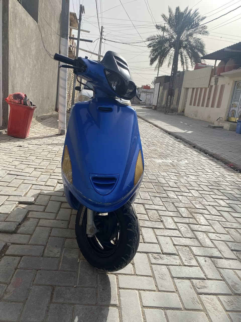 سلام عليكم فراشه للبيع سعر ١٥٠ ألف مكينه شغاله بس مستحقا تجفيت  
ال يحب يتواصل هذا رقم ***********
