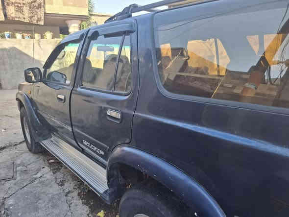 اسلام عليكم
تيوتا سورف موديل١٩٩٥ لبيع
محرك بطه ٢ ونص تخم تاير نقص باتري
رقم بغداد انكليزي بسمي سنويه
ل ٣٠ هزه جديده مكاني بغداد التاجي  سعر ٣٥ قفل استفسار اكثر اتصل على الرقم 
***********  او خاص مازنجر
