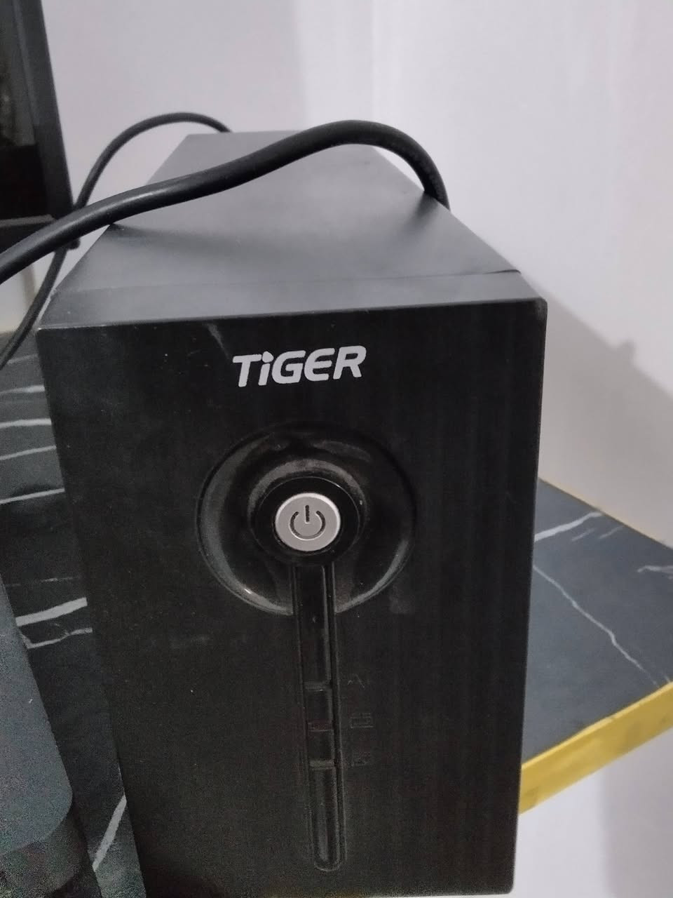 السلام عليكم ، بلايستيشن 4 سليم 500 گيكا وياه يده احترافيه ويو بي أس، تجي كارتونته وياه وكامل الملحقات ، سعر 250 ألف


**إذا كنت صاحب هذا الإعلان وتريد حذفه لأي سبب، رجاءا أرسل رسالة إلى الدعم الفني**