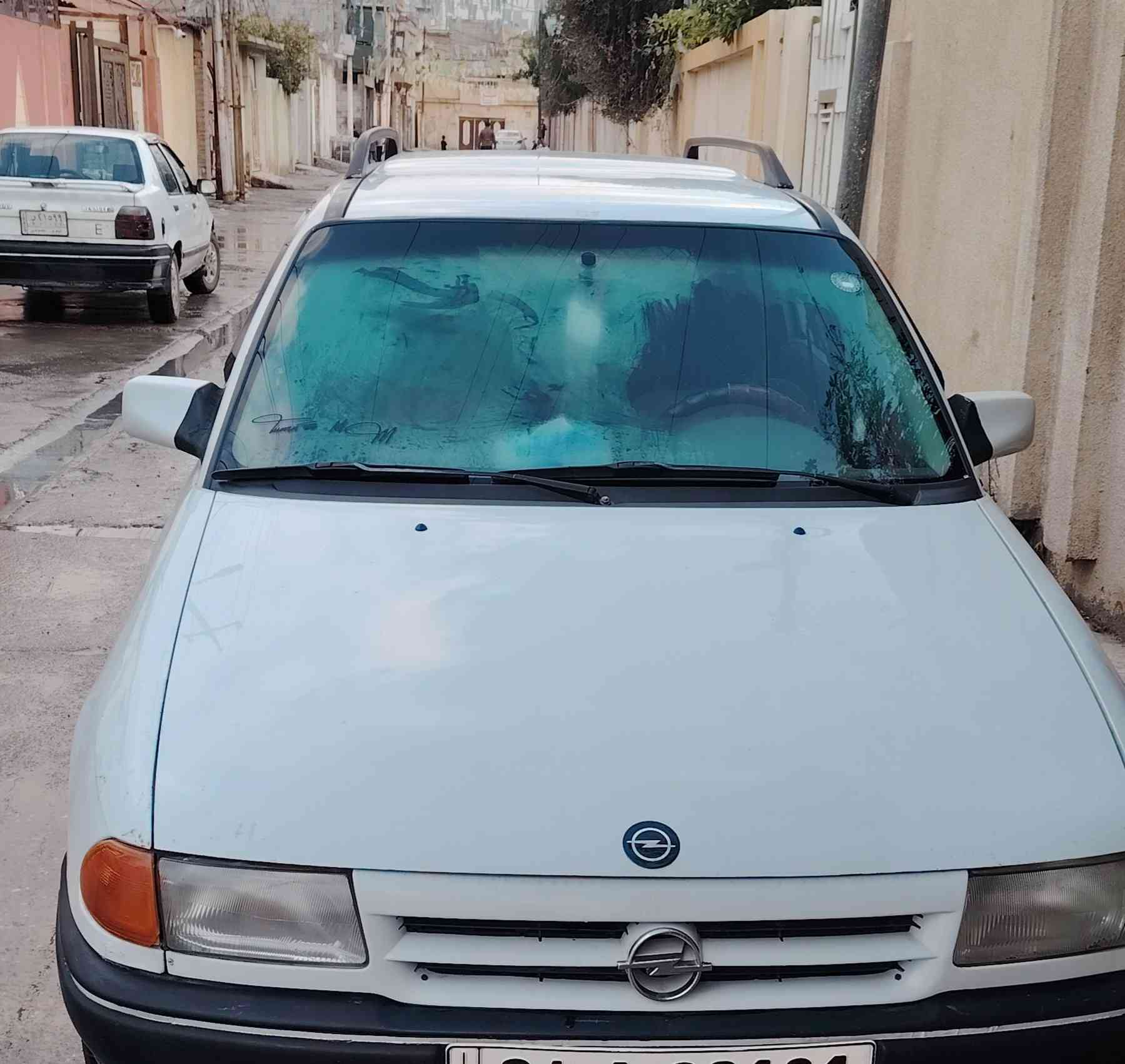 عندنا هذا سياره للبيع
***********
***********
