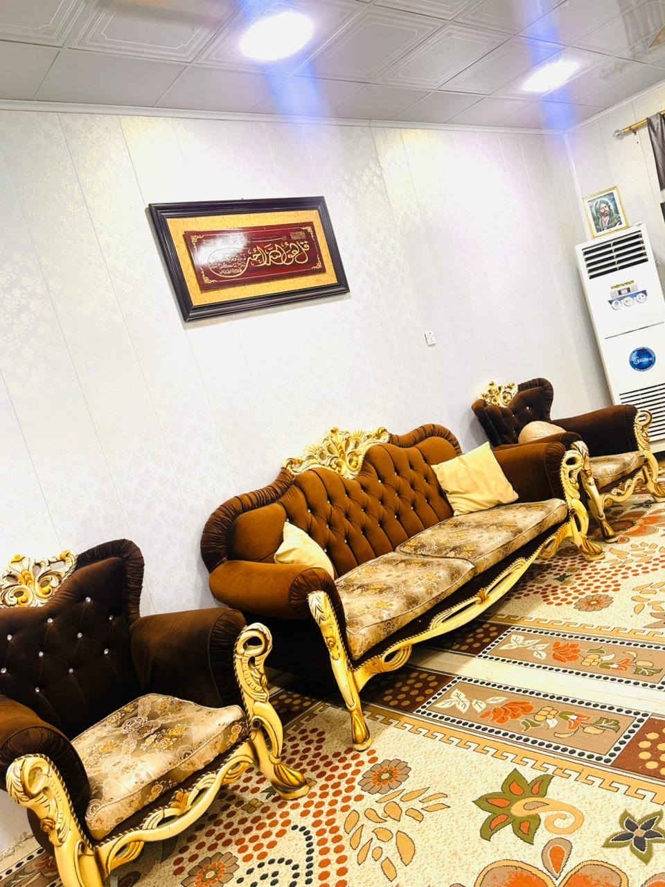 سلام عليكم طخم تركي جديد جدأ استعمال قليل يتكون من 4 كراسي + 2 قنفات + طبله
للإستفسار ***********
عنواني ميسان حي المعلمين القديم
