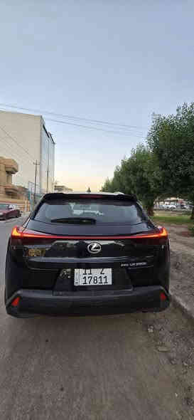 لكزز_للبيع
• موديل: 2023
 •  النوع: UX250h هايبرد
 • المسافة المقطوعة: 14 الف
 حادث  صبغ بنيد فقط وصبغ على حافة الجاملغ بدون تبديل بدون إرباك 
 • حجم المحرك: 4 سلندر 2.0L هايبرد
 • مفتاح التشغيل: بصمة
 • فتحة سقف
 • حساسات أمامية
 • حساسات خلفية 
 • لايت زينون + LED
 • بك لايت LED متصل
 •  حساسات تايرات
 •  إشارات في المرايا الجانبية
 • هاند بريك كهرباء
 • نظام ABS
 • دشبول شاشة ديجيتال
 • تحكم كامل من الستيرن
 • مقاعد جلد
 • المقاعد الأمامية كهربائية
 • تبريد قطعتين
 • نظام مانع الانزلاق
💵 السعر المطلوب  21.200 وبيها مجال بسيط
 بغداد حي الجامعة ***********
