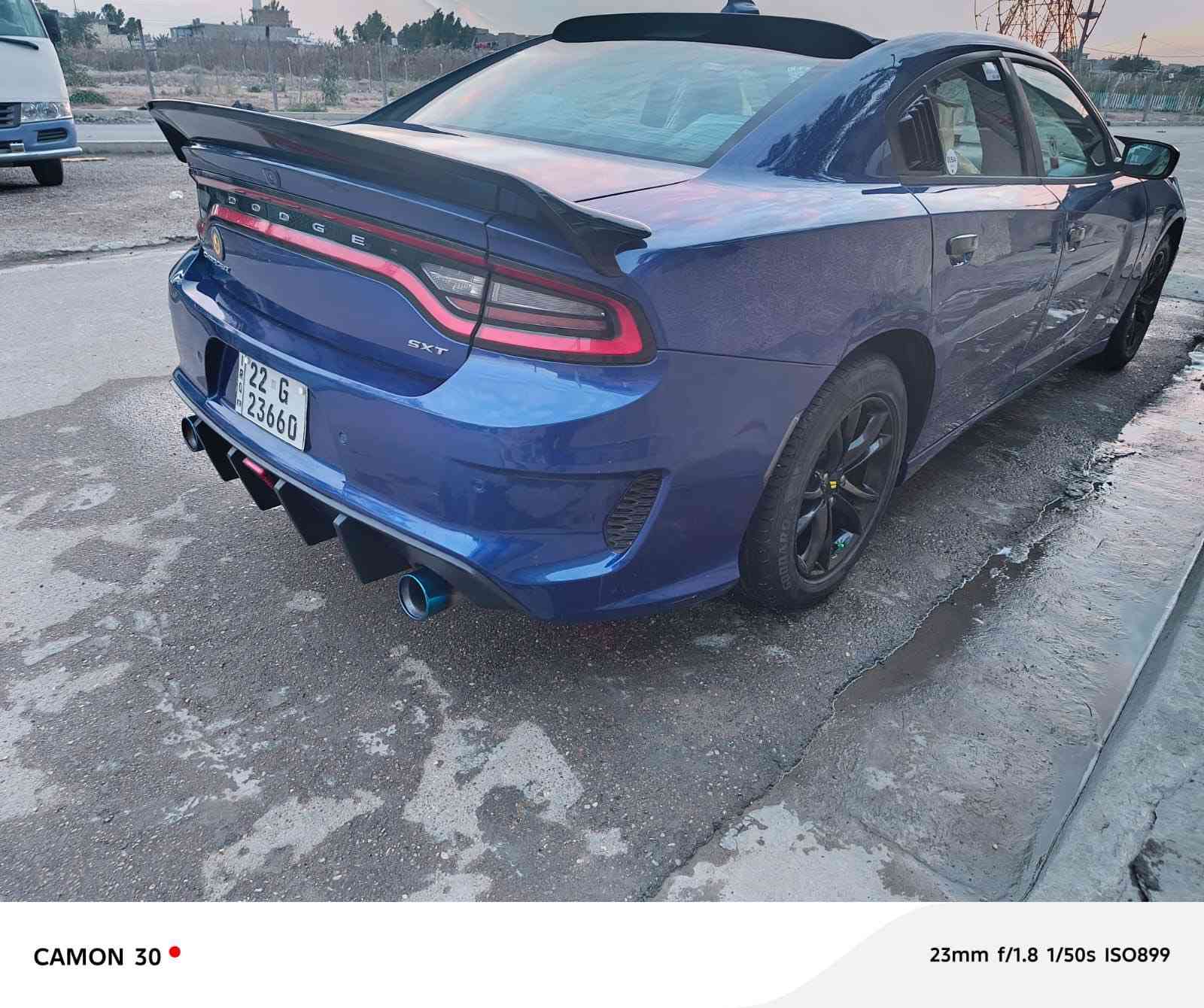 سلام عليكم
سياره وارد امريكي بدون حادث
سياره فول شاشه كبيره رادار جانبي فتحه سقف 
بيه بارد باب الايمن الخلفي وجاملغ الخلفي 
ماشيه 134 
سياره الف متصرف عليه هزه جديده سنويه جديده رقم اربيل تحويل مباشر
بطنه مفروشه مسويله ادامه كامله صدر ميكانيك قوايش رولات نوزللت بلكات فيت بم ادامه كامله الف متصرف عليه
مكان مدينه الصدر 
موديل 2028 
السعر210
هاتف ***********
