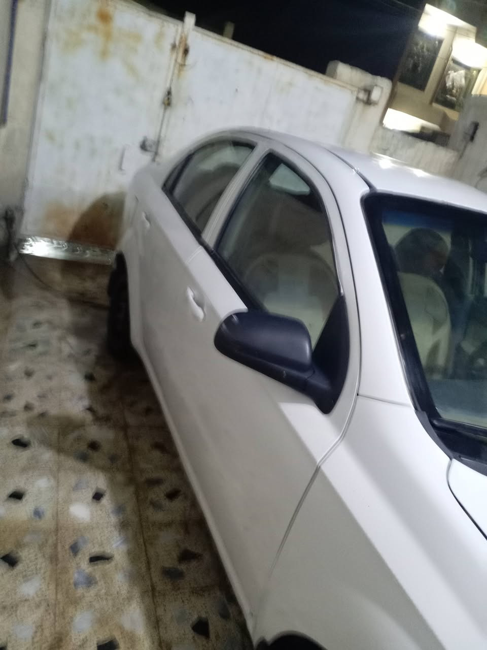 السلام عليكم سياره دايو جيرنا 2006 جير محرك كورولا شرط تحويل والسعر 39 ورقه الرقمف***********
