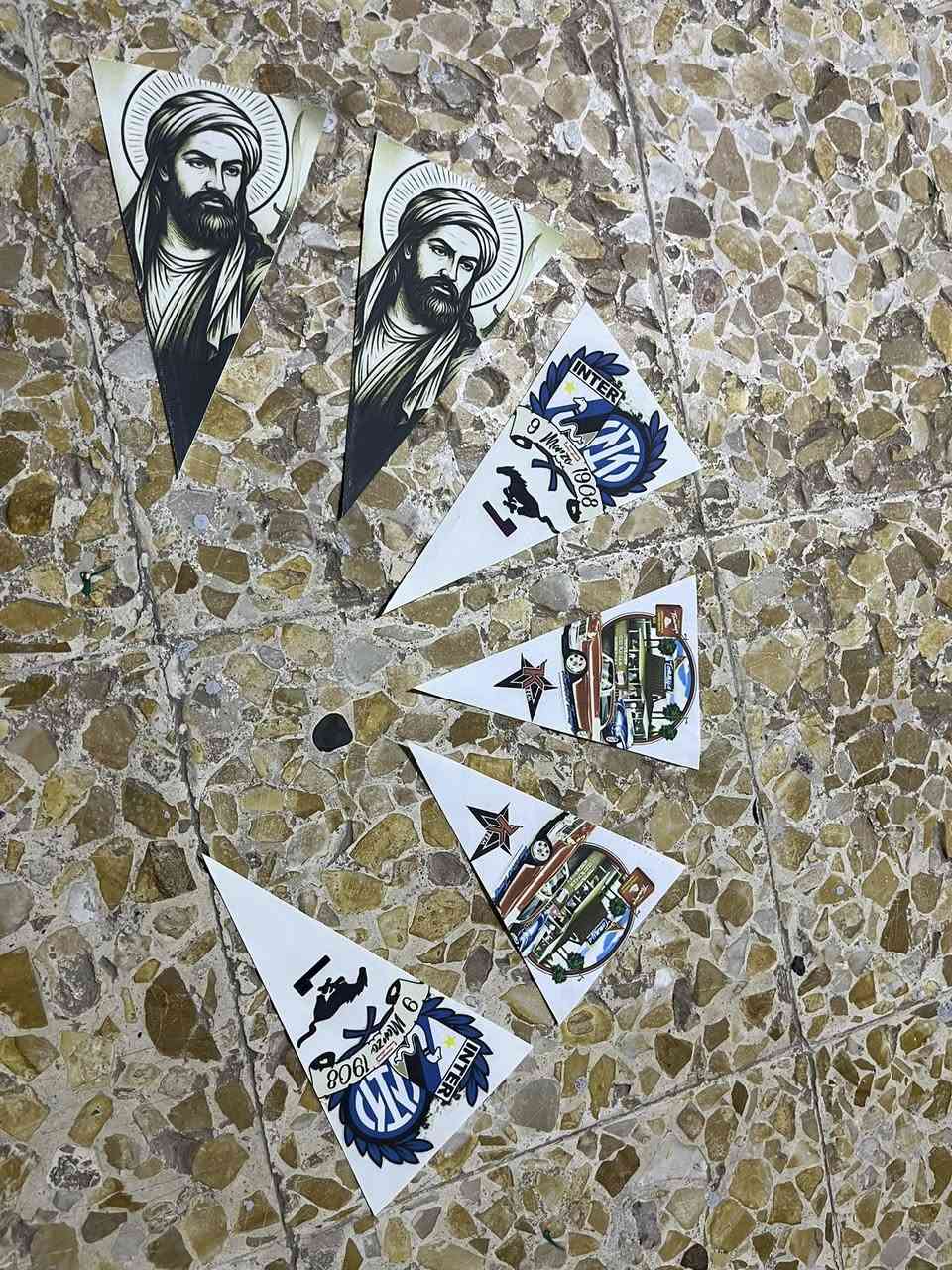 موجود باجات وجهين وجه واحد كميه لحكو
المكان الديوانيه 
تواصل ***********
