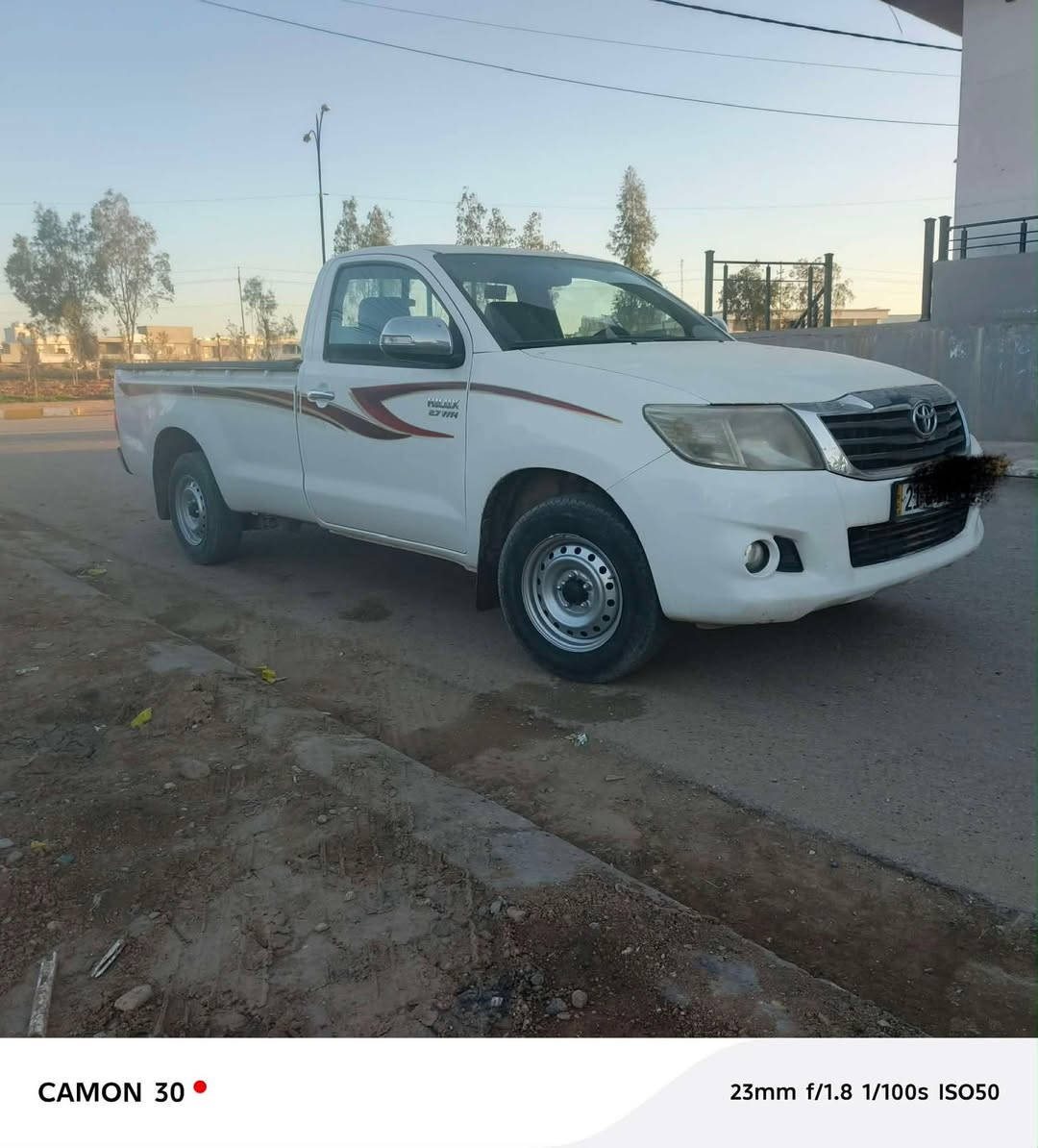 تۆیۆتا هایلۆکس مۆدێل 2014 شەریکەی جیهان
مەکینەی نەکراوەتەوە بەشەرت

بێ بۆیاخ تەنها یەک پەڵە ساردی هەیە

سەنەوی رەقەم تازەیە بەناو خۆمەوەیە

تەقەو رەقەو دینار مسرف نییە

سعر 173 $ ورقە مجال کەم 

***********
