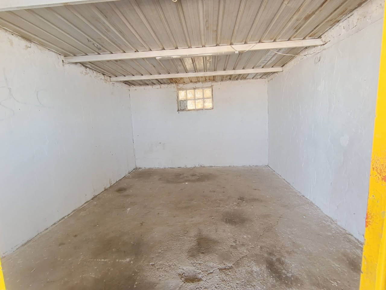 سلام عليكم
محل الايجار مقابل المحطة الريفية  
سعر مناسب 
***********
