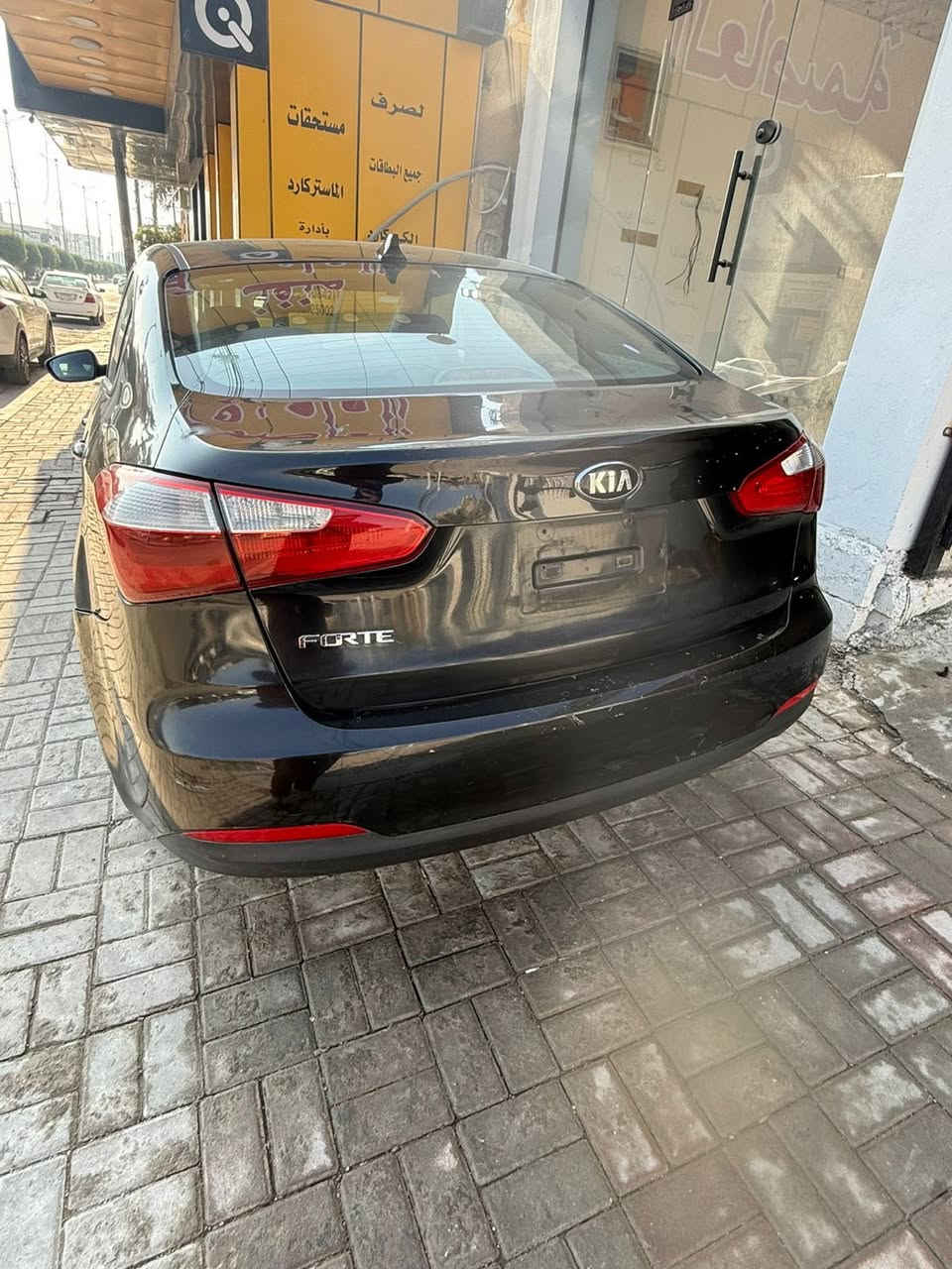 السلام عليكم
فورتي موديل 2016 امريكي 
مكينة 2000دوش
رقم نجف دولي بأسمي 
مكينة وكير خير من الله بيها طخات ومكانات صبغ بدون دواخل 
السعر 80 ورقة وبيها مجال
العنوان الفلوجة 
***********
***********
