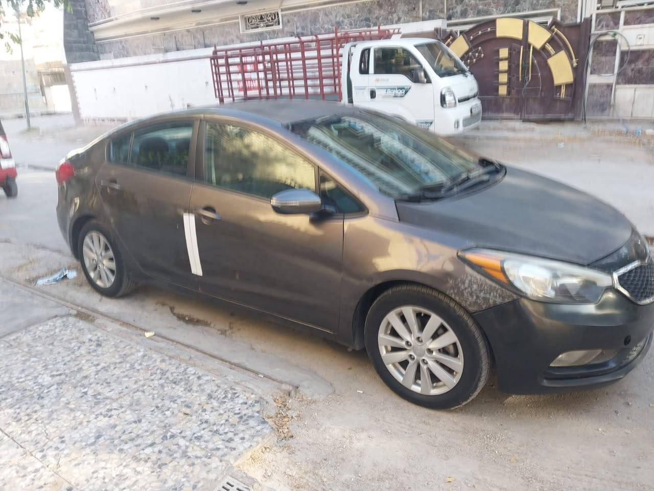 كيا فورتي موديل ٢٠١٥ السياره جديده كير مكينه صدر تبريد كفاله حادثها جاملغ وبنيد مبدلات مكان السياره بغداد جميلة ***********
