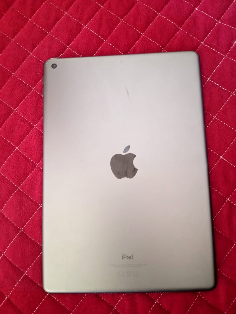 سلام عليكم عندي هذا ايفون 9 للبيع بي ضرر بس بل بلازمه موجود بل صوره ذاكره 256 السعر 180


**إذا كنت صاحب هذا الإعلان وتريد حذفه لأي سبب، رجاءا أرسل رسالة إلى الدعم الفني**