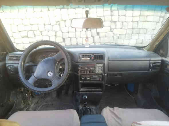 السلام عليكم للبيع اوبل فكتر حجم 16 رقم فحص صلاح الدين سنويه بيضه شرط التحويل كير محرك زينات السعر 15 وبي مجال مكان السياره القياره ***********
