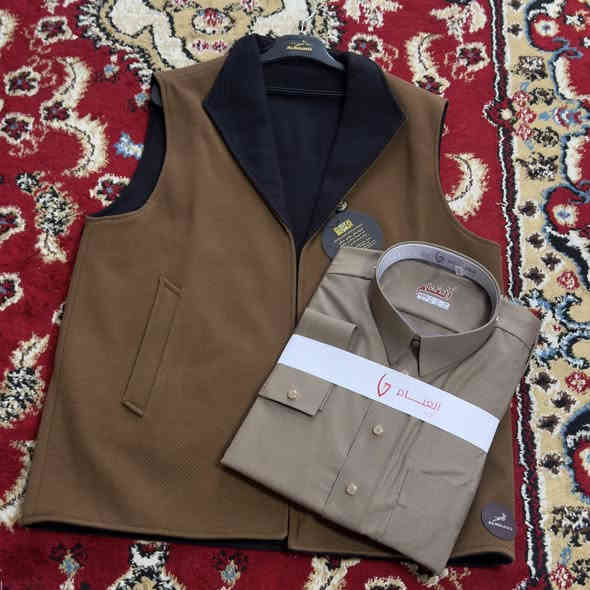 يلك ودشداشة درجى اولى شرط تفحص يالة تحاسب  دشداشة 30 يلك 25 توصيل 5 للحجز واتساب ***********
