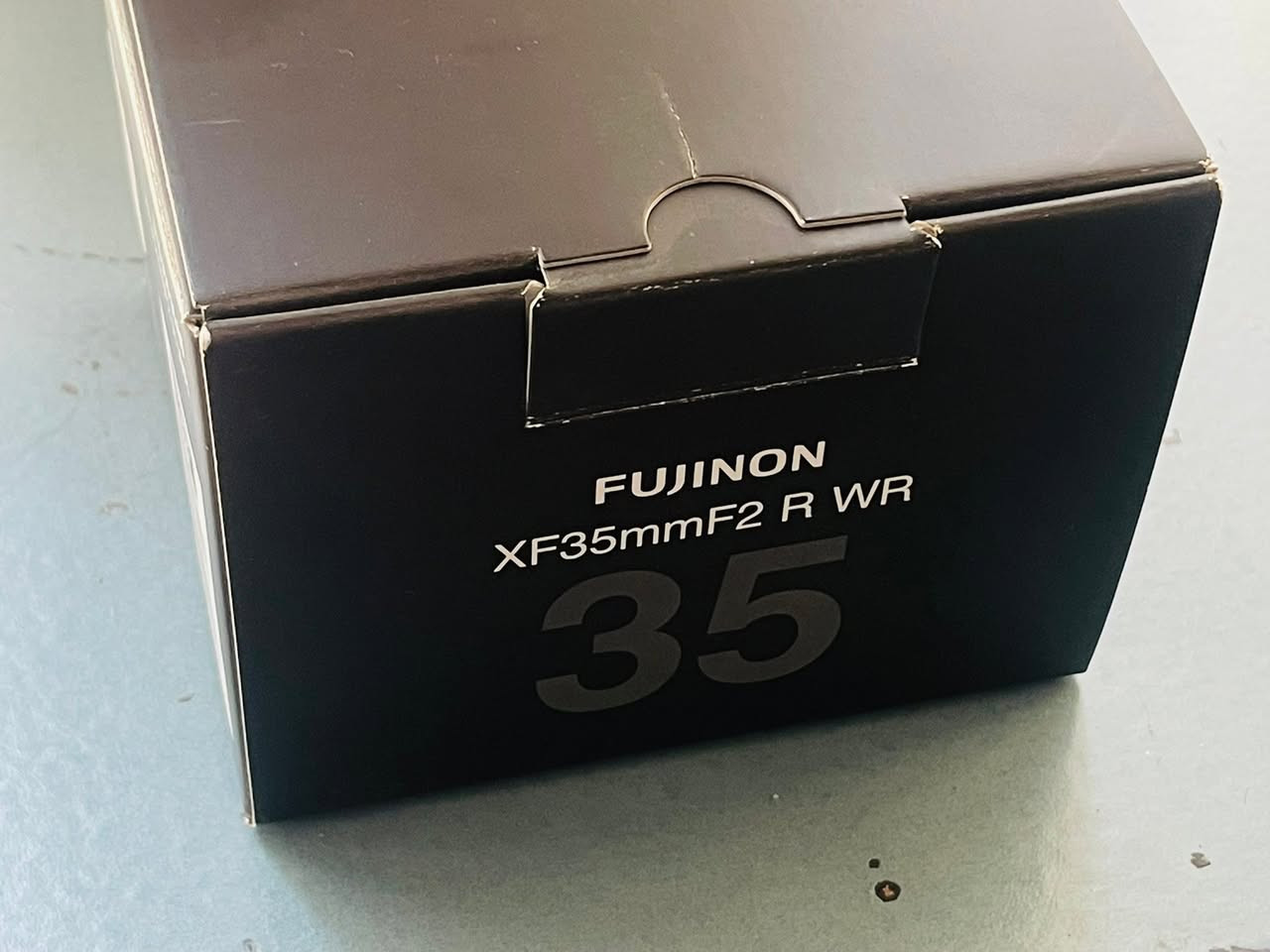 fujifilm xf35mm f2 المميزة
تمتاز بسرعة التركيز عند تصوير الفيديو 
السعر 250 دولار قفل غير مستخدمة  المكان كركوك


**إذا كنت صاحب هذا الإعلان وتريد حذفه لأي سبب، رجاءا أرسل رسالة إلى الدعم الفني**