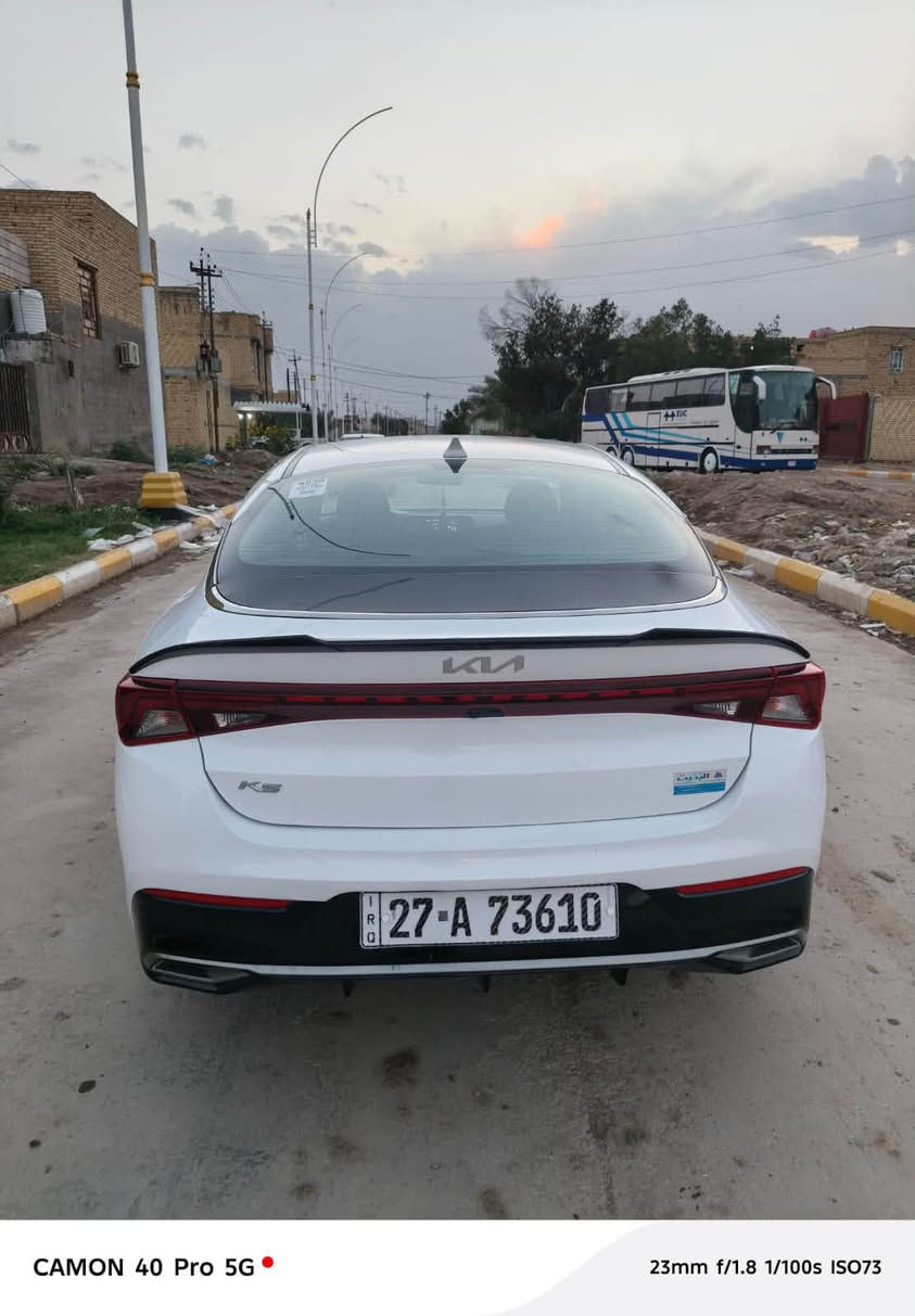 سلام عليكم K5 وارد امريكي للبيع 2022 معوقين ذي قار  وكالة عامة بأسم المشتري
سيارة جديدة وجاهزة احله من الصور 
مكينة وگير وحدادية وتبريد وتايرات مكفولات 
مواصفات 
بصمة 
تشغيل عن بعد 
رادار 360 درجه
سايد ابريك بصمة
أهواي بيها مواصفات 
ماشية 65
مكينة 1600 تيربو 
حادثها تبديل بنيد وجاملغ وقطعتين كلير ما عابرة دواخل مكفولة 
مكان ناصرية 
السعر 146
للأستفسار ***********
