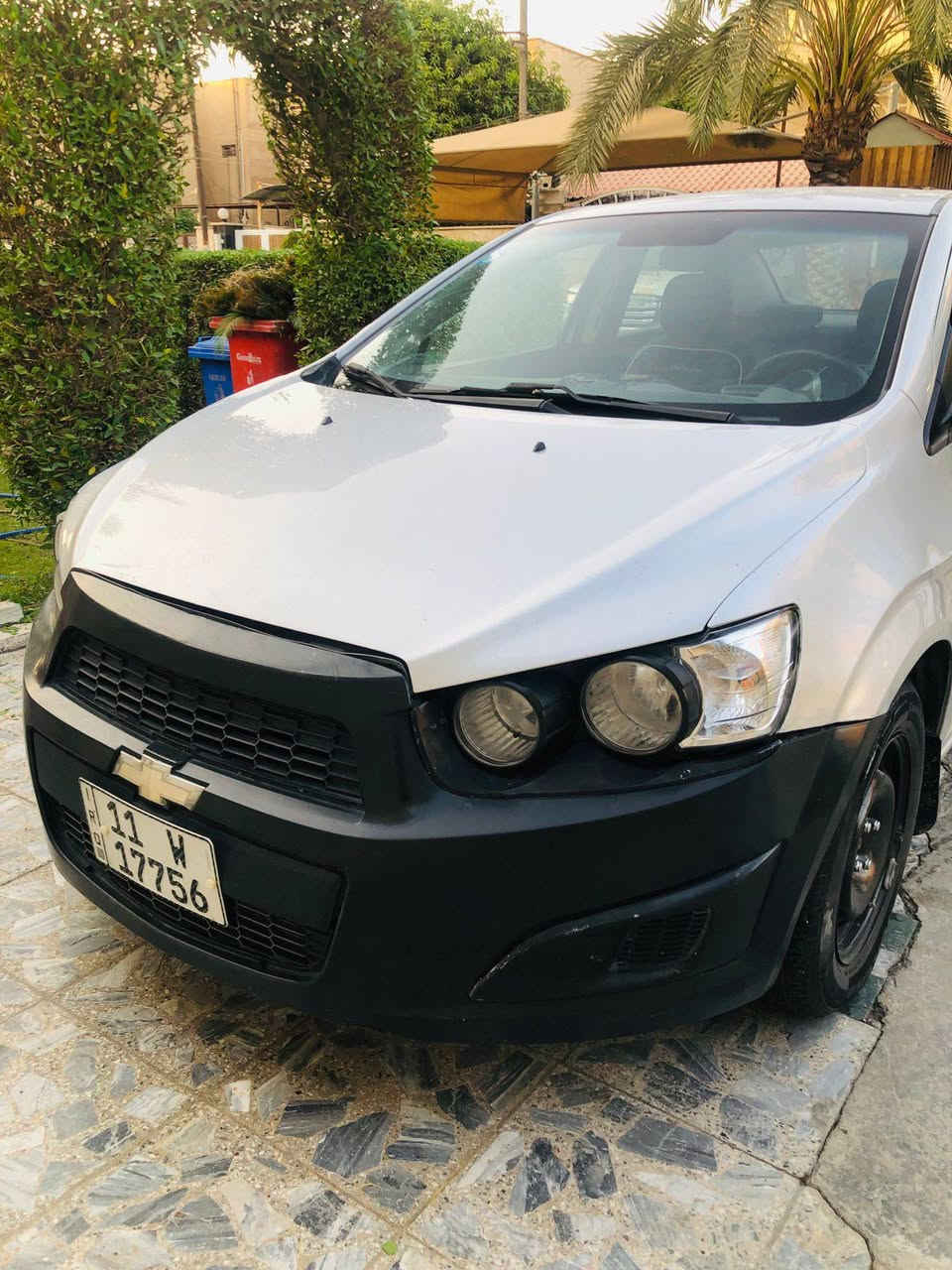 السلام عليكم شوفرليت سونك للبيع لون رصاصي وارد خليجي سياره بيها فقط جراد وبيها صوت رواجز  اول متشتغل كير تبريد تدفئه كهربائيات كله شركه محرك ناعم يخبل سياره جديده مناقصها كلشي لاصدر لاشي كلشي ادامه مسويلها من كلشي بدون ضربه مكانها بغداد المنصور الداودي السعر ٥٢ وبيها مجال ***********
