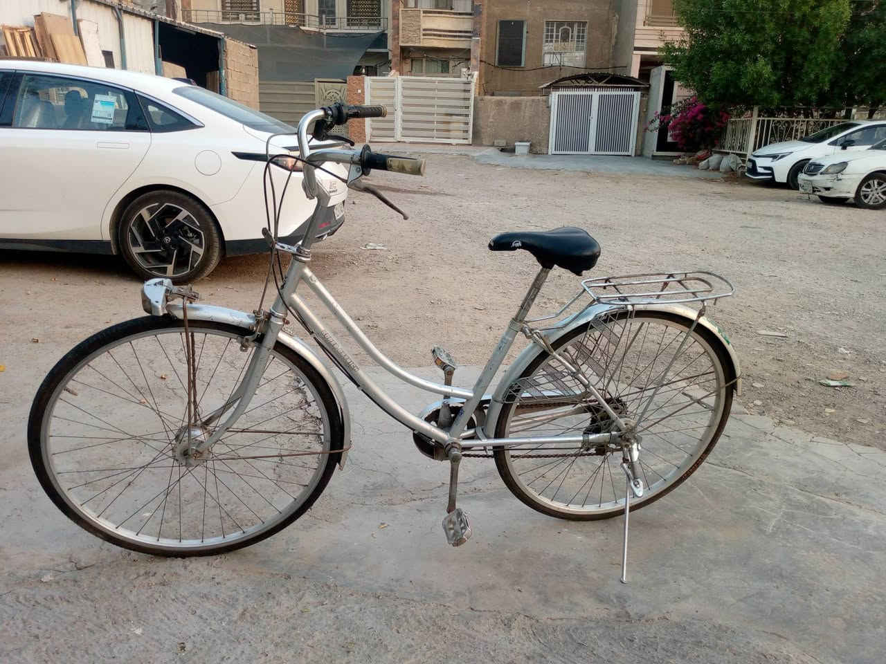 للبيع بناتي السعر 60  مابيه نقص تايرات جدد ..المكان بغداد الاسكان قرب نادي العمال الرياضي


**إذا كنت صاحب هذا الإعلان وتريد حذفه لأي سبب، رجاءا أرسل رسالة إلى الدعم الفني**