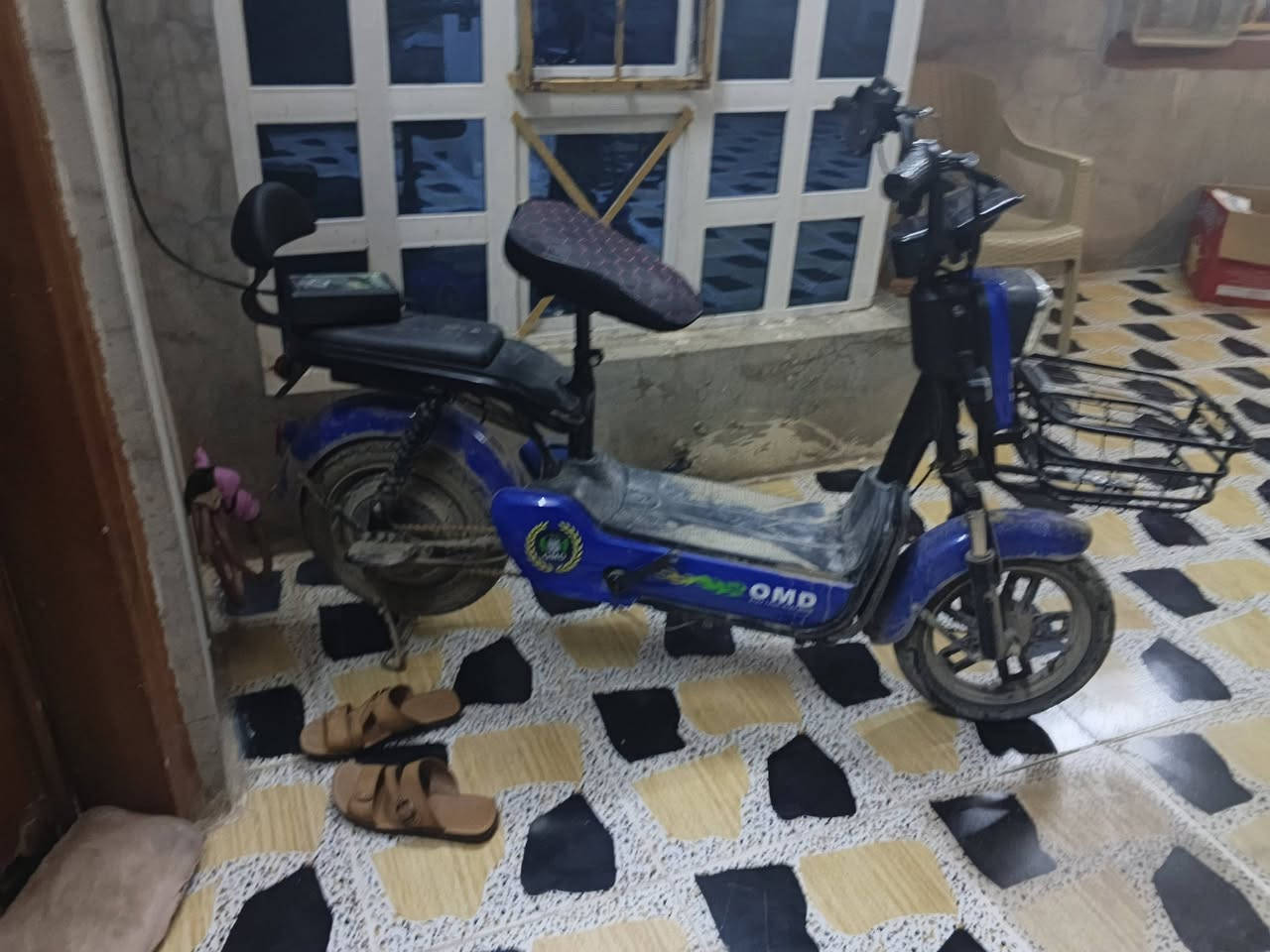 سلام عليكم ماطور شحن للبيع شغال كامل بطاريتو شغاله كامله سويج بصمه كرت السعر 400 وبي  مجال ويرهم مراوس بماطور بانزين متواجد عل خاص وعل اتصال *********** وحياكم الله
