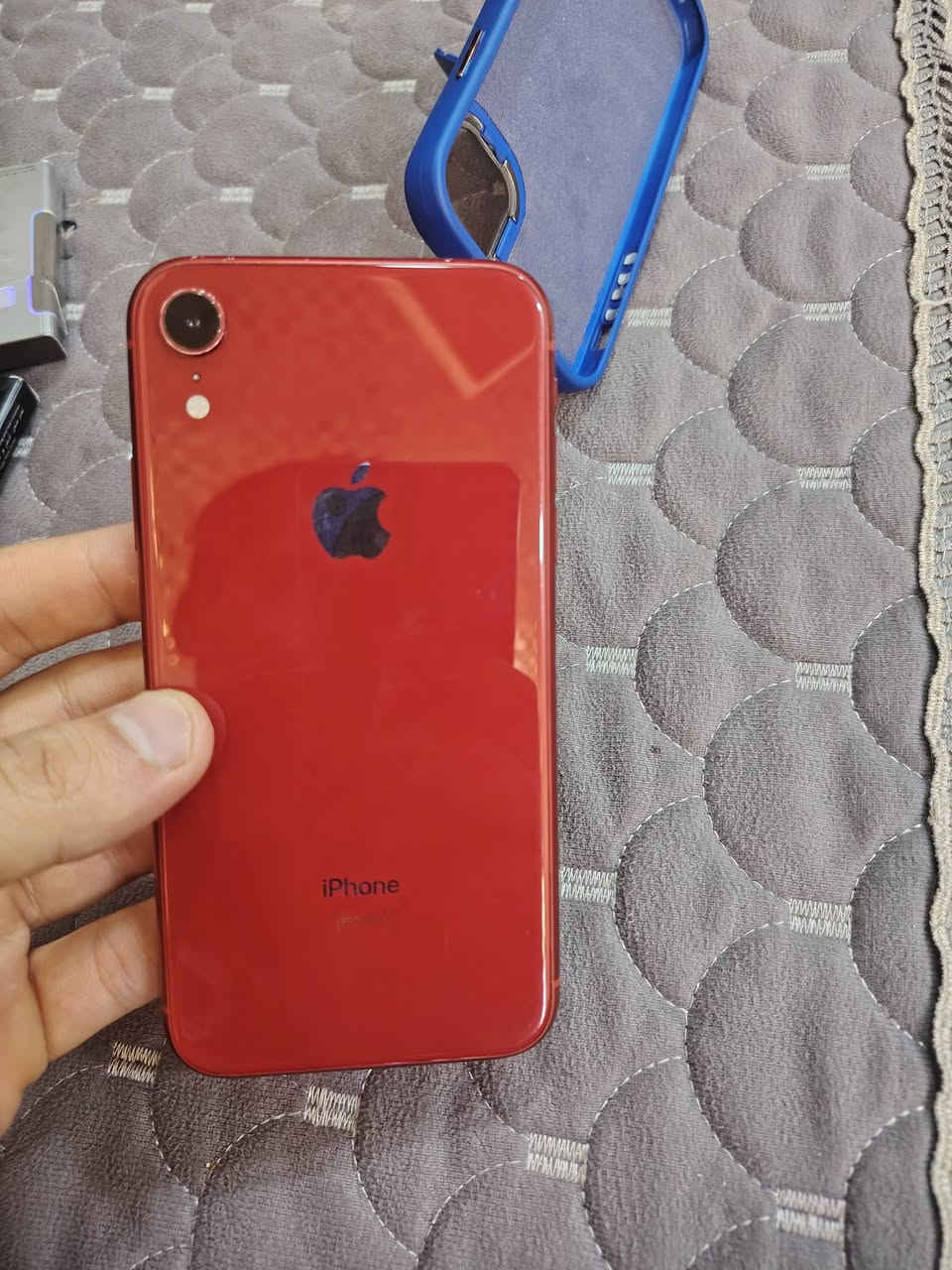 ال حته بصايفون xR ذاكرته 128 بطاريه 72 نضيف احمر مستبدل شاشه اصلي 3 خيارات سعره 160 الف كلشي شغال حته بصمته شغاله بغداد الدوره *********** واتساب
