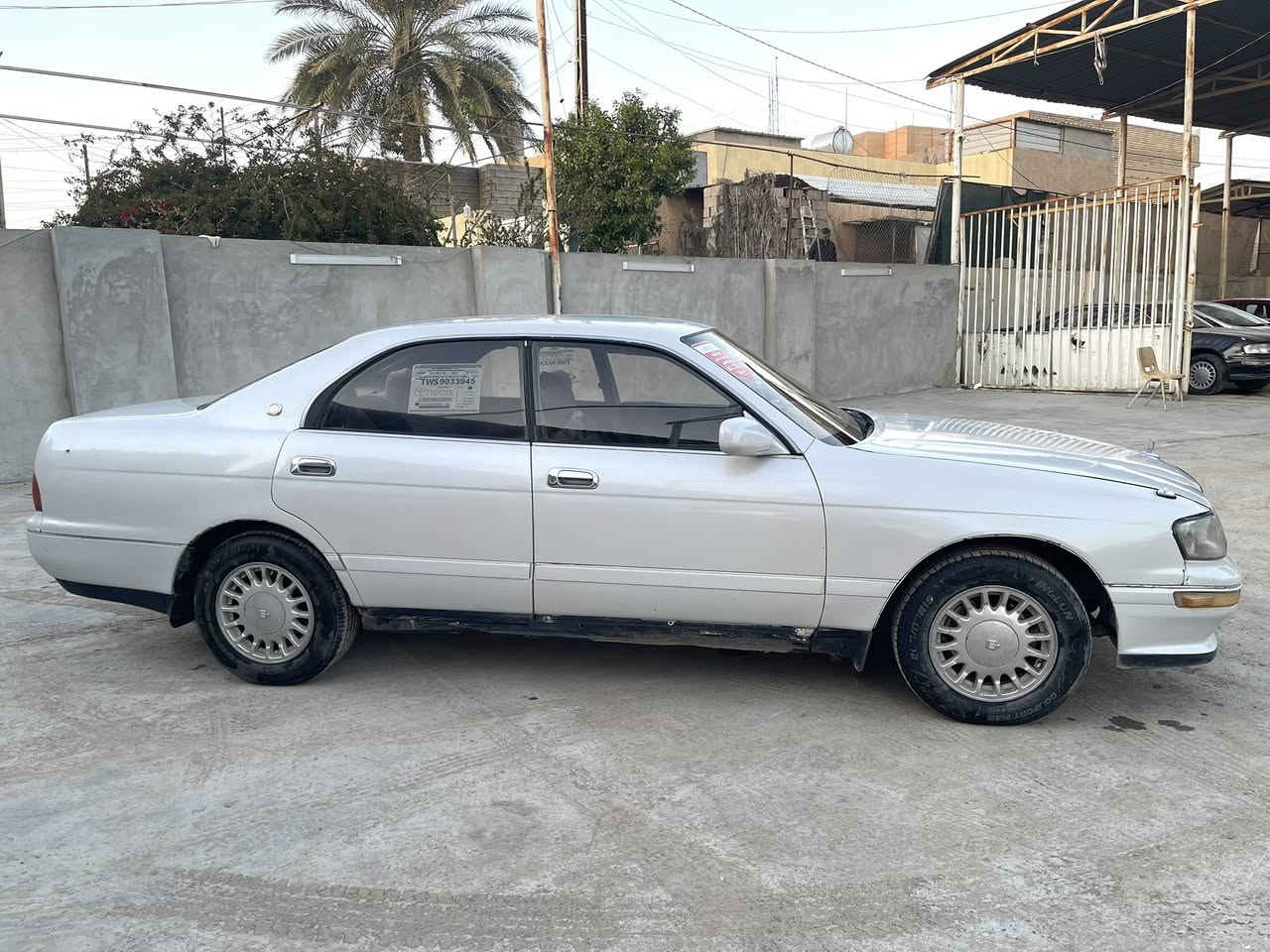 سلام عليكم 
بطه 1992 متصل رقم صلاح الدين مشروع وطني شرط التحويل 
محرك 2500 كير أوتوماتيك صدر كهربائيات كلها شغاله 
مكفوله من الكص تبريد شغال سنتر لوك صبغ جماليه 
بيها ملاحضات بسيطه مكاني سامراء السعر47 مجال لشراي ***********
