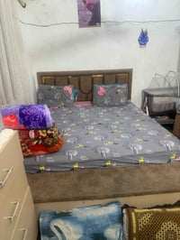 غرفة ماليزي • نضيفه كلش • بيع مستعجل