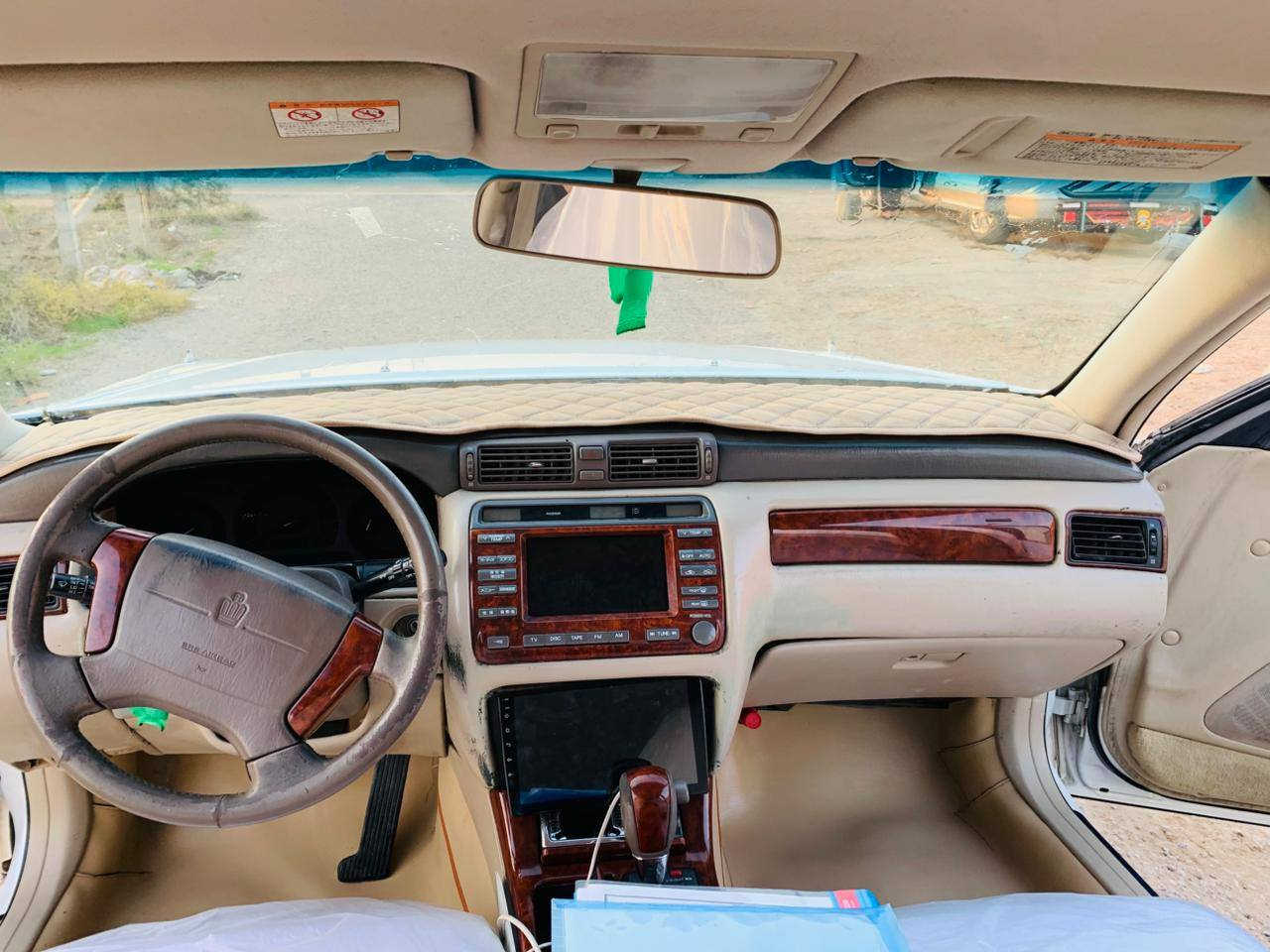 ملكة موديل 2000 بأسمي مداور ثاني يوم رقمة بصرة سيارة حلوة ونضيفة جاهزة من كلشي المكان ميسان المجر الكبير ***********
