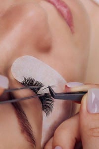 تركيب رموش • سنتر اسوو • حي التعليم العالي