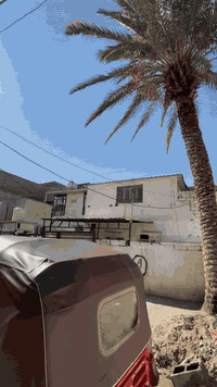 السلام عليكم تكتك مديل ١٨شهر١٢ رقم بغداد بسمي انكليزي تحويل ثاني يوم كامله وجاهزه مكفوله من ضربه وصبغ ونقص مكان بغداد البياع تقاطع درويش السعر ٥٦٠٠ وبيهه مجال الاتصال والاستفسار ***********
