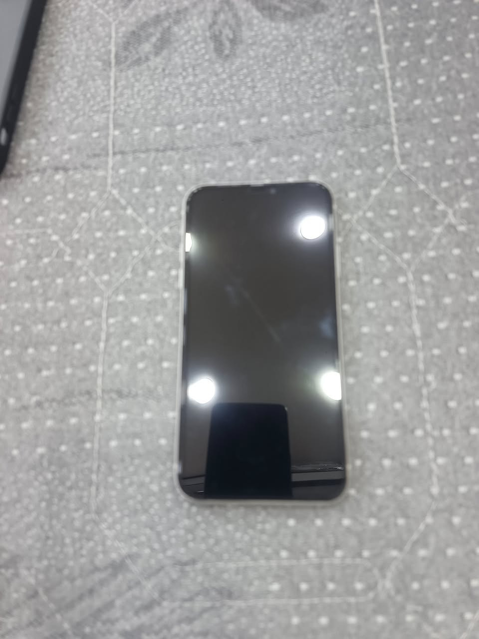 ١١عادي فطر بالضهر
ذاكره ١٢٨
كامرات كلها تخبل 
جهاز مرتب 
متوفر وتساب فقط***********
بغداد الطالبيه
