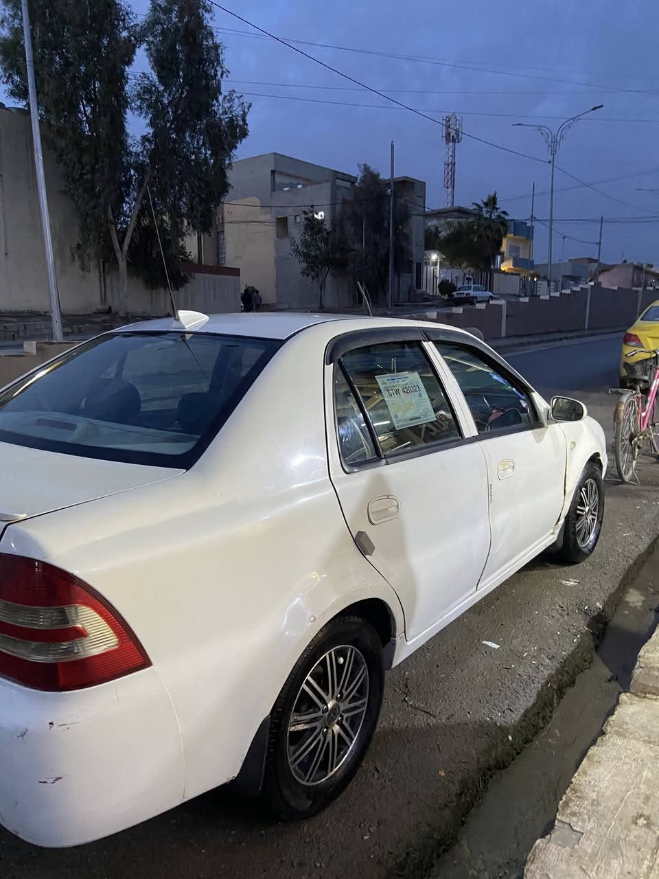 السلام عليكم سيكي 2013كصه جديده 
رقم نينوى 
هزه جديده
كابون ورقي 
السنويه 2029واني الشرعي تريد وكاله أو تحويل 
السعر 40وبيها مجال 
المكان موصل 
التوصل ***********
***********
