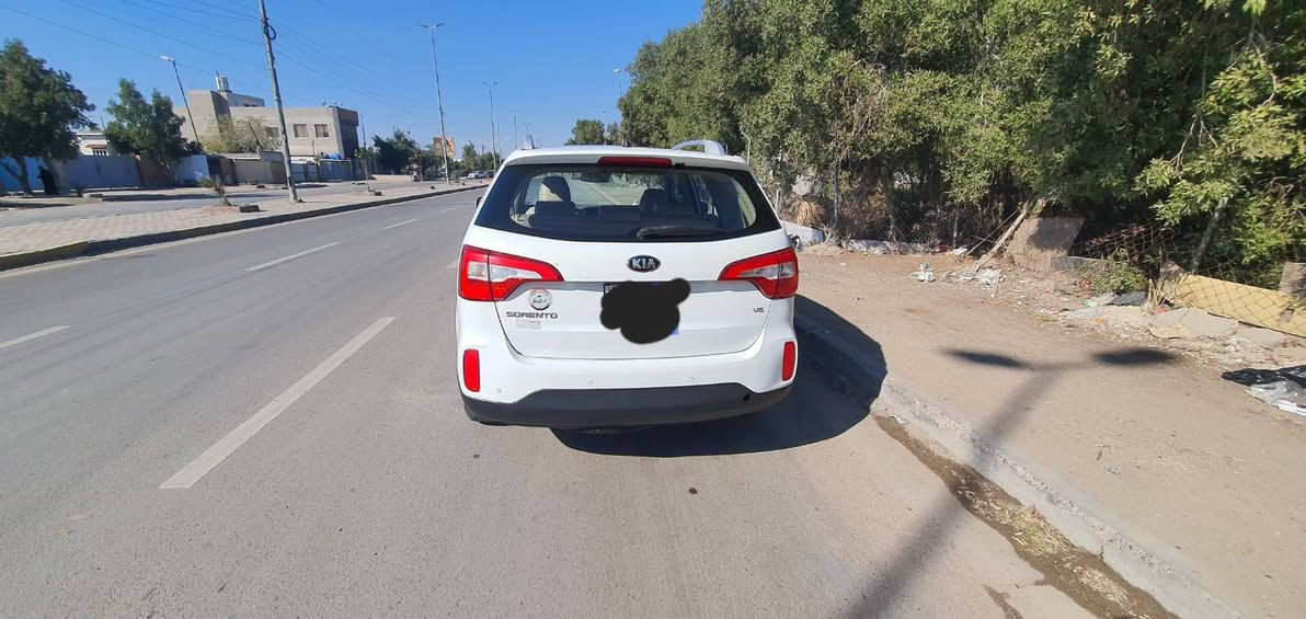 سورنتو موديل ٢٠١٤
رقم بغداد 
رقم هاتف *********** عنوان بغداد شارع فلسطين
