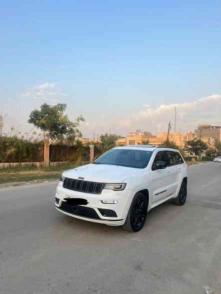 السلام عليكم جيب اس 2022 خليجي فوووول رادار امامي داخل احمر فول للاخير مكفوله كفاله عامه ماشيه 29 الف رقم بغداد باسمي الجديد والسعر 39600$ وبيها مجال جدا بسيط للاتصال *********** بغداد
