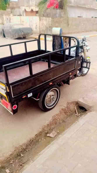 السلام عليكم ستوته للبيع موديل 2020 اوراق صولي ماكينه جديده تواير جدده تخم ابوالخطه كهربائيات شغاله السعر مليون و600وبيها مجال مكاني رميثه هذارقمي‏‪***********‬‏وبيك خير وتدلل
