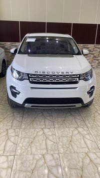 لاند روڤر دسكفري   الموديل: 2019  اللون : أبيض  لون الداخل : أسود  الم...