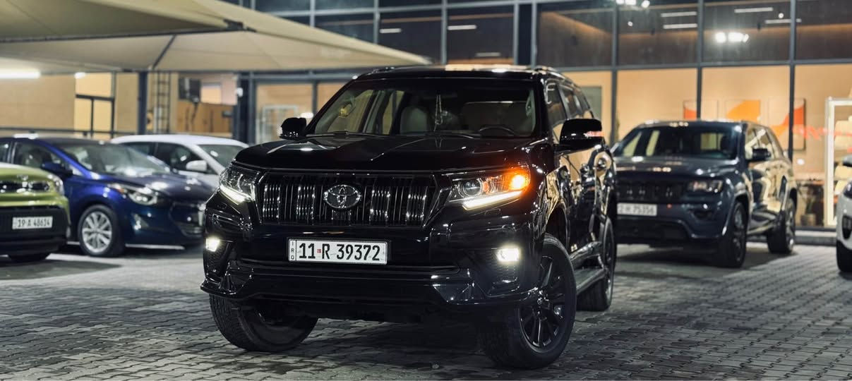 سلام عليكم
تويوتا برادو 2022 Vx مدنايت ادشن
ماشيه 93 كيلو حقيقي 
بسعر 445$ وبيه مجال 
السياره وكالة ساز وصيانه كامله بل شركه
السياره كله بلاك دشن من الشركه
للبيع فقط
السياره مكفوله كفاله عامه 
رقم بغداد تحويل مباشر 
مواصفاتها : 
١-سلايت قماره
٢-مثبت سرعة
٣-حساس خلفي
٤-كاميره خلف
٥- دبل تانكي ١٥٠ لتر 
٦- اشارات بالمرآة
- كشافات ضباب
٧-كراسي جلد اصلي 
٨-كراسي كهربائيه 
٩-شاشه اصلية 
١١-حساس تاير   
١٤-مانع انزلاق
١٥-اربع جام اوتو
١٦-لايت زنون ناصي ***وعالي
١٧-زراك لايت 
١٨-هوك خلفي 
١٩-ارضيات (كاعيات) اصليه 
٢٠-بصمات اثنين 
٢١-تكم ارضيه ليزري 
٢٢-تحكمات فول ستيرن 
٢٣-طفايه اصلية
٢٤-نظام زحف 
٢٥-ترحيب
٢٦-مري جانبي كهربائي (شفط)
٢٧-تشغيل عن بعد *
٢٨-عدة طوارئ
 ٣٠- داخل بيجي
٣١-شاشة ملاحة باللمس
- كاميرا خلفية 
- بلوتوث
- مشغل CD
- منفذ AUX & USB
٣٢-محرك 6 سلندر 
اضائه داخليه
الاستفسار اكثر الاتصال
*********** كربلاء, العراق
